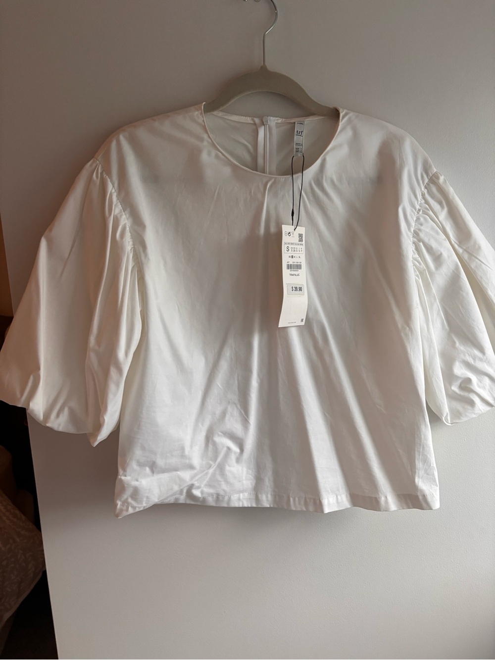 Zara White Puff Sleeve Cotton Blouse